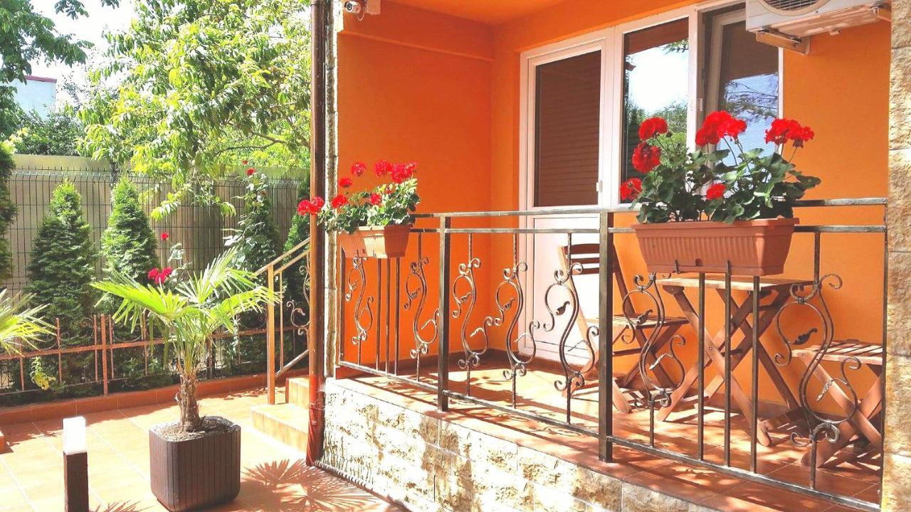 Vila Floarea Etiquette Costinesti Exterior photo