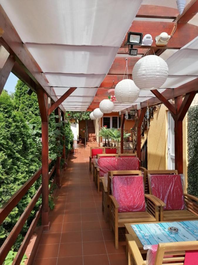 Vila Floarea Etiquette Costinesti Exterior photo