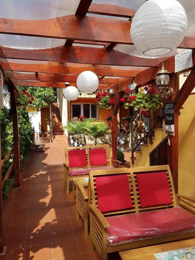 Vila Floarea Etiquette Costinesti Exterior photo